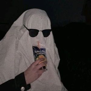 Meet your Posher, Janeth